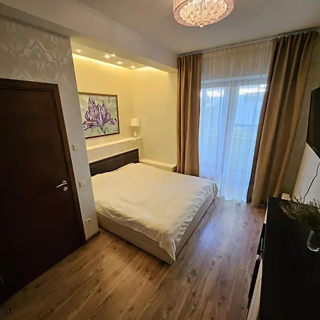 Pine Woods Apartment, Appartement *