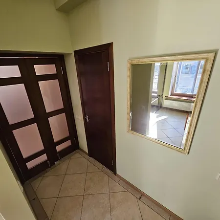 Pine Woods Apartment, Appartement
